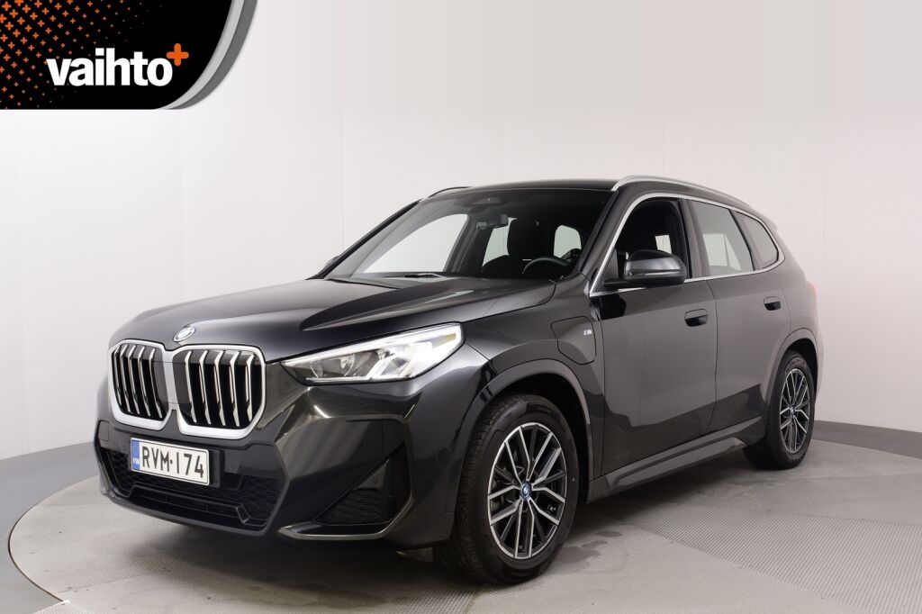 BMW X1 2023 U11 25e xDrive Charged Edition M Sport / Harman&Karon / Takuu 12/2025 / Koukku /