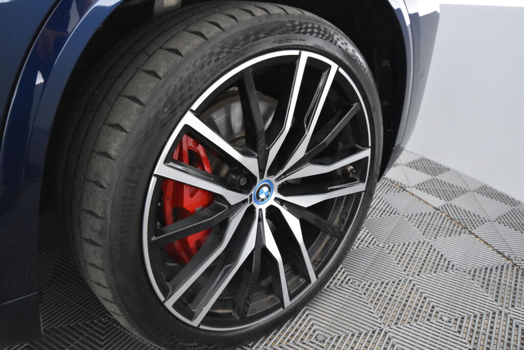 BMW X5 2024 G05 LCI xDrive50e M Sport Pro / Driving assistant Professional / Harman Kardon / Hieronta / 360 Kamerat / Soft Close