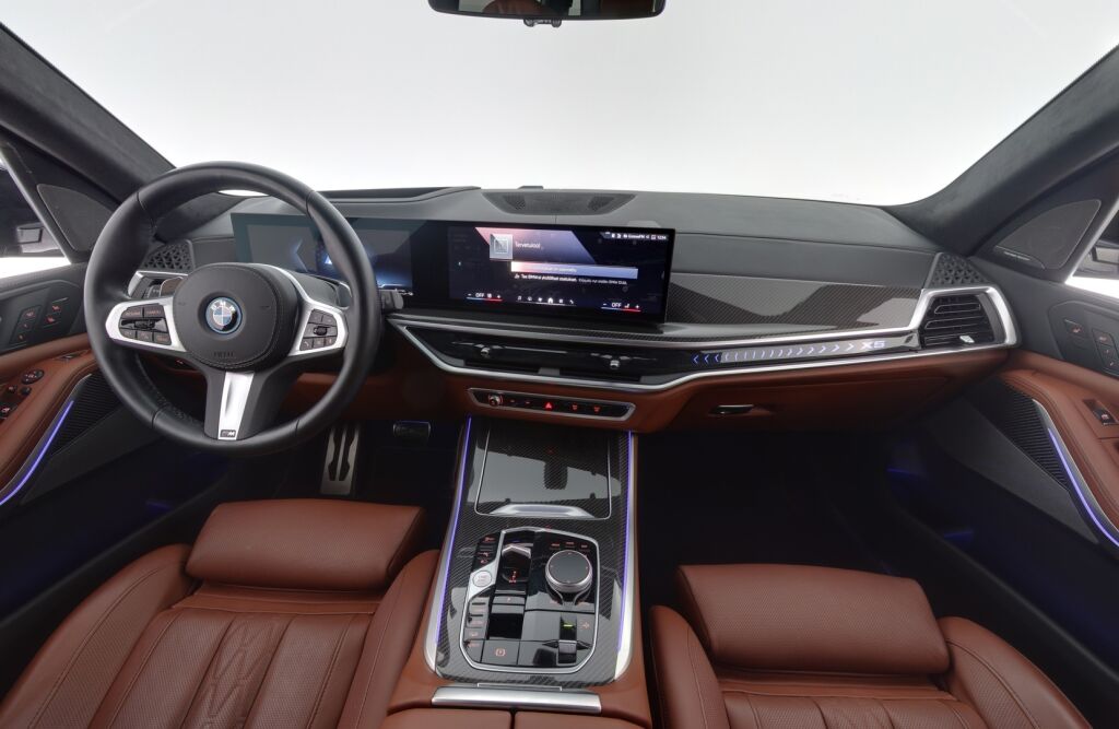 BMW X5 2024 G05 LCI xDrive50e M Sport Pro / Driving assistant Professional / Harman Kardon / Hieronta / 360 Kamerat / Soft Close