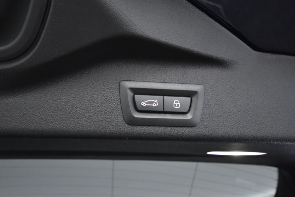 BMW X5 2024 G05 LCI xDrive50e M Sport Pro / Driving assistant Professional / Harman Kardon / Hieronta / 360 Kamerat / Soft Close