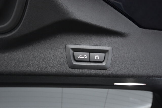 BMW X5 2024 G05 LCI xDrive50e M Sport Pro / Driving assistant Professional / Harman Kardon / Hieronta / 360 Kamerat / Soft Close
