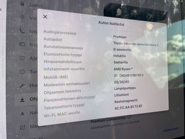 Tesla Model Y 2022 Performance / AMD Ryzen / Lämpöpumppu / 2x Vanteet