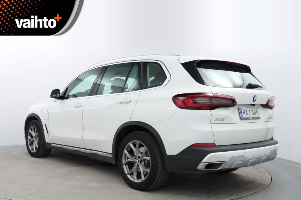 BMW X5 2020 G05 xDrive45e A / Huippuvarusteet! / Suomiauto / ACC / HUD / 360° / Laser / Tuuletetut Comfort-istuimet hieronnalla /