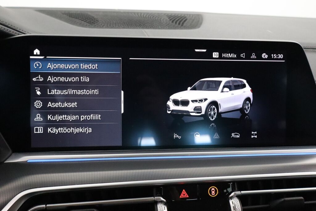 BMW X5 2020 G05 xDrive45e A / Huippuvarusteet! / Suomiauto / ACC / HUD / 360° / Laser / Tuuletetut Comfort-istuimet hieronnalla /