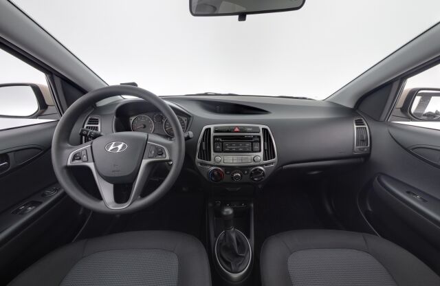 Hyundai i20 5d 2014 1,2 5MT Classic / Juuri huollettu / Ilmastointi / 1-om suomiauto