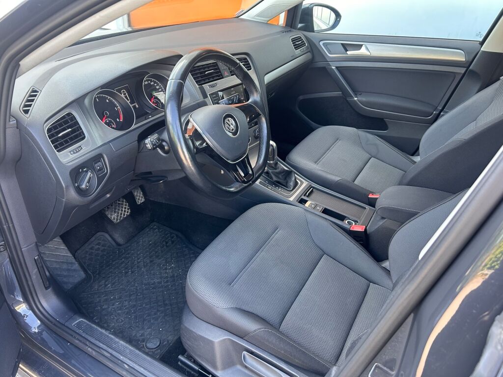 Volkswagen Golf 2014 Comfortline 1,6 TDI 77 kW (105 hv) BMT DSG-aut. 4-ov / Suomiauto / Juuri katsastettu / Lohko + sisälämmitin