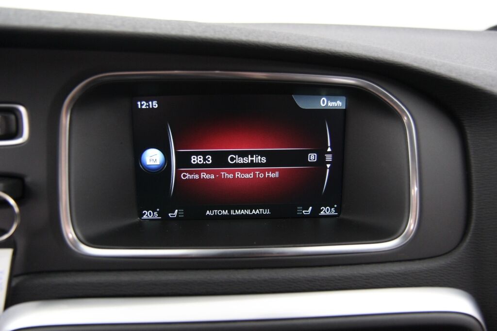 Volvo V40 2016 T3 R-Design aut / Suomiauto / Navi / Vetokoukku