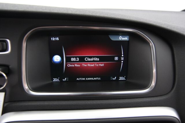 Volvo V40 2016 T3 R-Design aut / Suomiauto / Navi / Vetokoukku