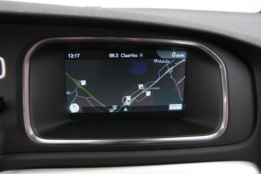 Volvo V40 2016 T3 R-Design aut / Suomiauto / Navi / Vetokoukku