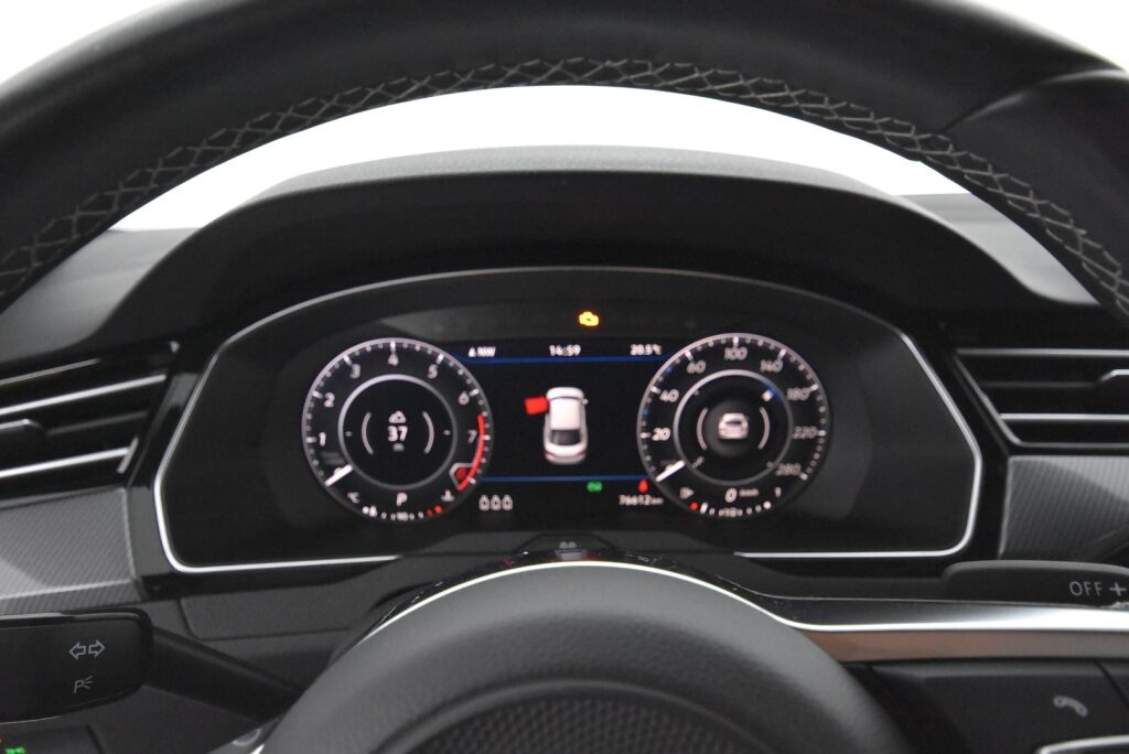 Volkswagen Arteon 2018 R-Line Limited Edition 1,5 TSI EVO 110 kW (150 hv) DSG / Webasto / Acc / Digimittari / Koukku / Navi / ErgoComfort