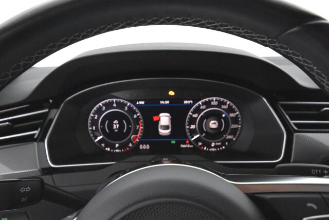 Volkswagen Arteon 2018 R-Line Limited Edition 1,5 TSI EVO 110 kW (150 hv) DSG / Webasto / Acc / Digimittari / Koukku / Navi / ErgoComfort