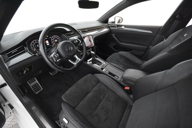 Volkswagen Arteon 2018 R-Line Limited Edition 1,5 TSI EVO 110 kW (150 hv) DSG / Webasto / Acc / Digimittari / Koukku / Navi / ErgoComfort