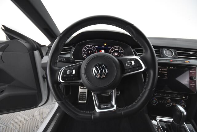 Volkswagen Arteon 2018 R-Line Limited Edition 1,5 TSI EVO 110 kW (150 hv) DSG / Webasto / Acc / Digimittari / Koukku / Navi / ErgoComfort