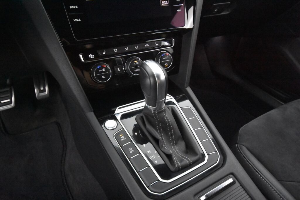 Volkswagen Arteon 2018 R-Line Limited Edition 1,5 TSI EVO 110 kW (150 hv) DSG / Webasto / Acc / Digimittari / Koukku / Navi / ErgoComfort