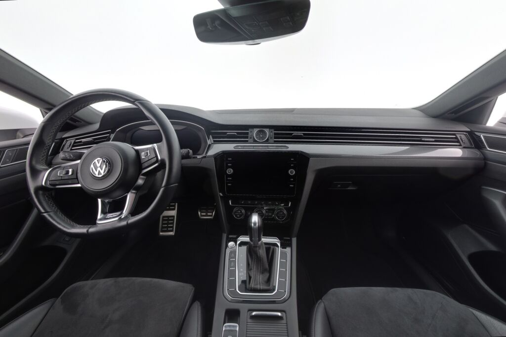 Volkswagen Arteon 2018 R-Line Limited Edition 1,5 TSI EVO 110 kW (150 hv) DSG / Webasto / Acc / Digimittari / Koukku / Navi / ErgoComfort