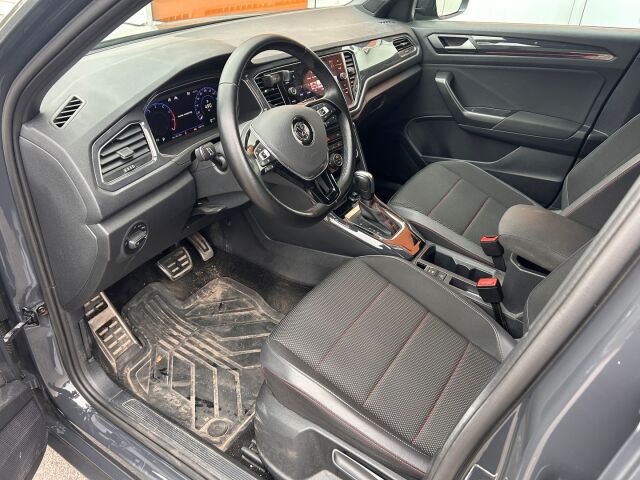 Volkswagen T-Roc 2020 Sport 1,5 TSI EVO 110 kW DSG-automaatti / 1-om. Suomiauto / ACC / Digimittaristo / Tutkat