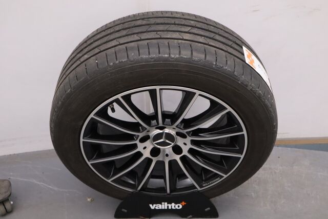 Mercedes-Benz C 2015 350 e A Premium Business / Adapt.Vakkari / HUD / BLIS / Burmester / Navi / Kattoluukku / - RAHOITUS TÄHÄN AUTOON VAIN 3.99% - 