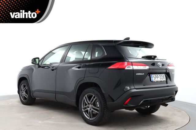 Toyota Corolla Cross 2023 2.0 Hybrid Active / Tehdastakuu / 1-Om. Suomiauto / ALV / Adapt. vakkari / P-Kamera / Navi / Ratinlämmitin / LEDit