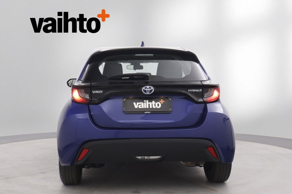 Toyota Yaris 2023 1,5 Hybrid Active / 1-Om. Suomiauto / ALV / ACC / P-Kamera / Lohkolämmitin