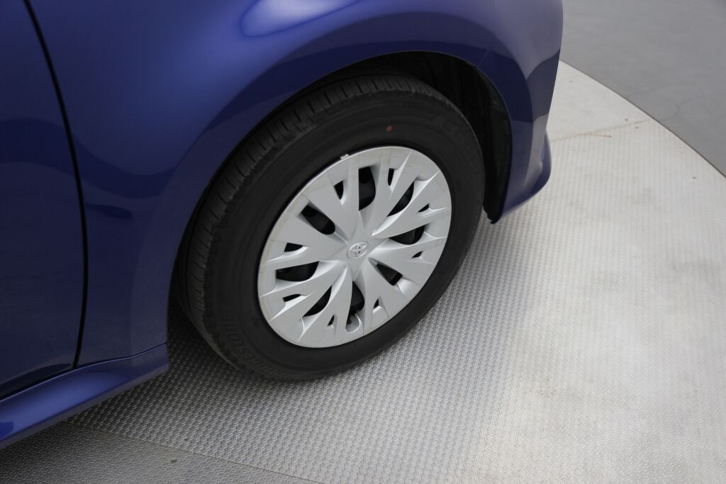Toyota Yaris 2023 1,5 Hybrid Active / 1-Om. Suomiauto / ALV / ACC / P-Kamera / Lohkolämmitin