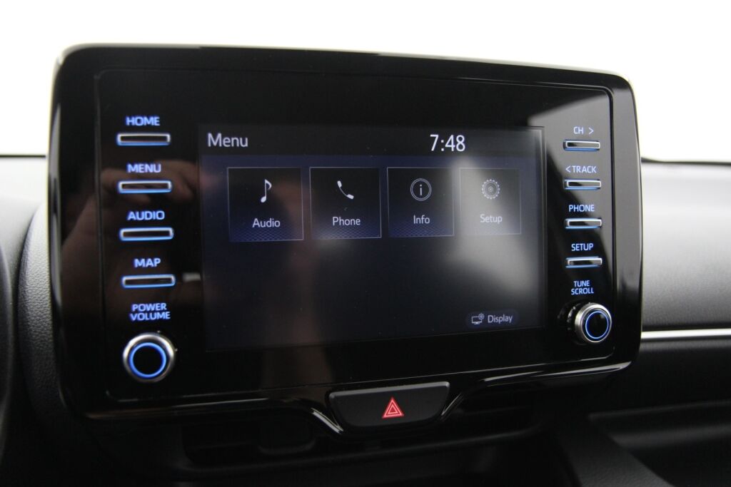 Toyota Yaris 2023 1,5 Hybrid Active / 1-Om. Suomiauto / ALV / ACC / P-Kamera / Lohkolämmitin