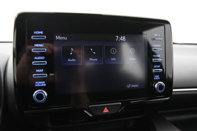 Toyota Yaris 2023 1,5 Hybrid Active / 1-Om. Suomiauto / ALV / ACC / P-Kamera / Lohkolämmitin
