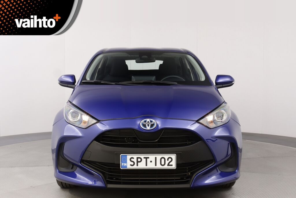 Toyota Yaris 2023 1,5 Hybrid Active / 1-Om. Suomiauto / Merkkihuollettu / ALV / ACC / P-Kamera / Lohkolämmitin