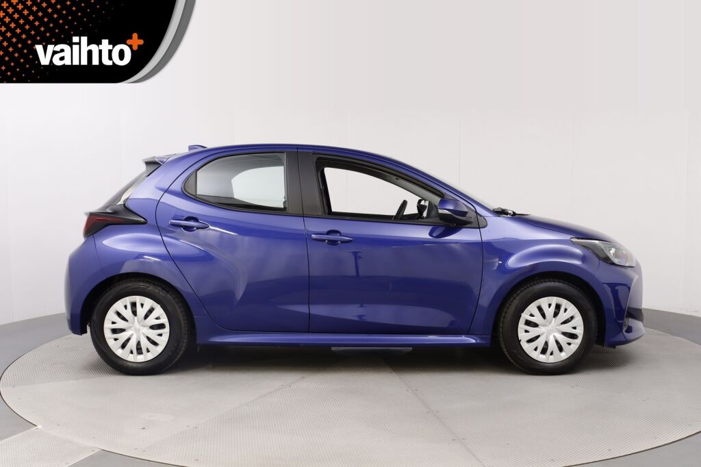 Toyota Yaris 2023 1,5 Hybrid Active / 1-Om. Suomiauto / Merkkihuollettu / ALV / ACC / P-Kamera / Lohkolämmitin