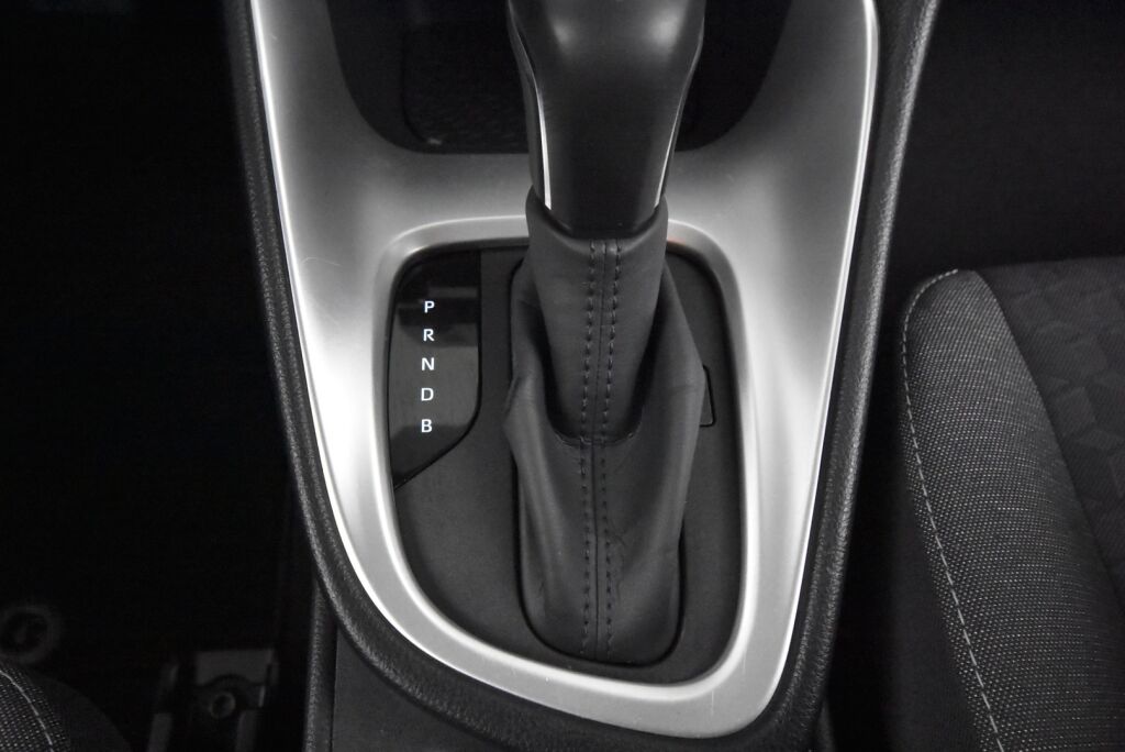 Toyota Yaris 2023 1,5 Hybrid Active / 1-Om. Suomiauto / Merkkihuollettu / ALV / ACC / P-Kamera / Lohkolämmitin