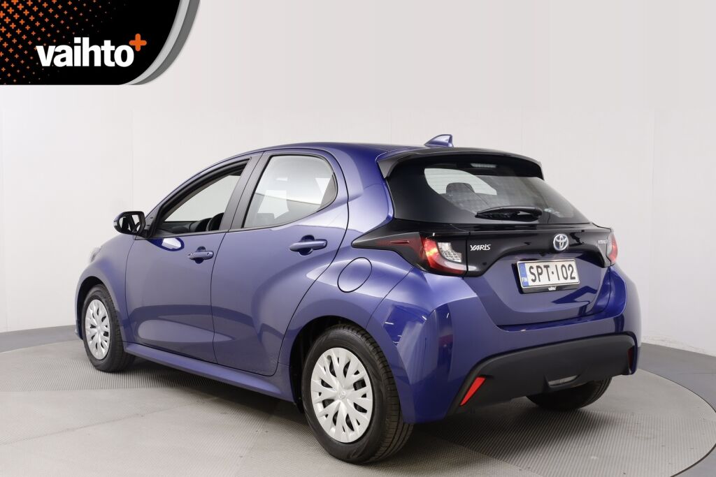 Toyota Yaris 2023 1,5 Hybrid Active / 1-Om. Suomiauto / Merkkihuollettu / ALV / ACC / P-Kamera / Lohkolämmitin