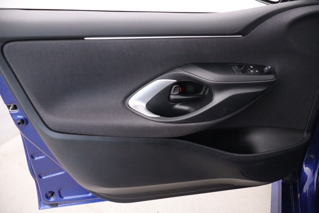 Toyota Yaris 2023 1,5 Hybrid Active 1-Om. Suomiauto / ALV / ACC / P-Kamera / Lohkolämmitin