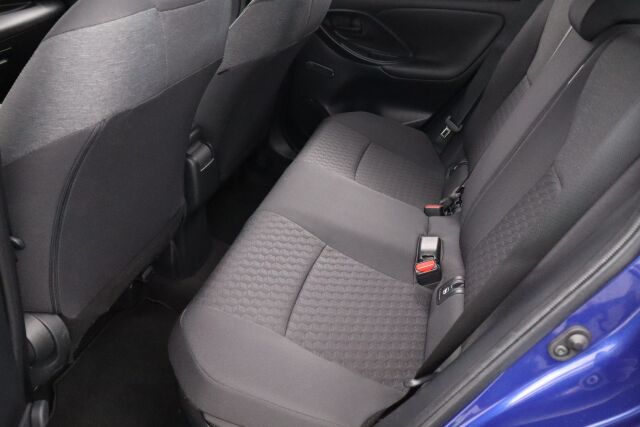 Toyota Yaris 2023 1,5 Hybrid Active 1-Om. Suomiauto / ALV / ACC / P-Kamera / Lohkolämmitin