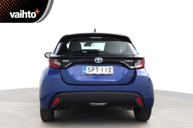 Toyota Yaris 2023 1,5 Hybrid Active 1-Om. Suomiauto / ALV / ACC / P-Kamera / Lohkolämmitin