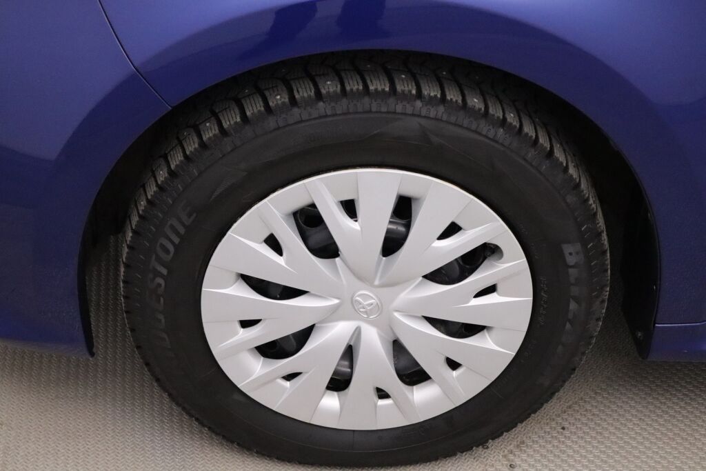 Toyota Yaris 2023 1,5 Hybrid Active 1-Om. Suomiauto / ALV / ACC / P-Kamera / Lohkolämmitin