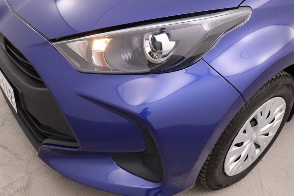 Toyota Yaris 2023 1,5 Hybrid Active 1-Om. Suomiauto / ALV / ACC / P-Kamera / Lohkolämmitin