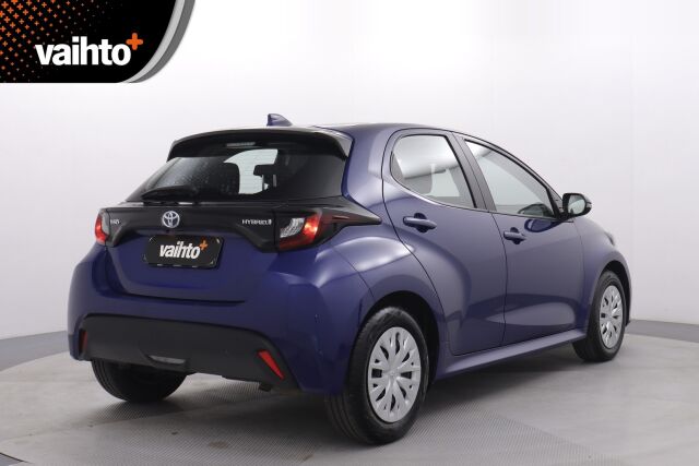 Toyota Yaris 2023 Toyota Yaris 1,5 Hybrid Active / 1-Om. Suomiauto / ALV / ACC / P-Kamera / Lohkolämmitin