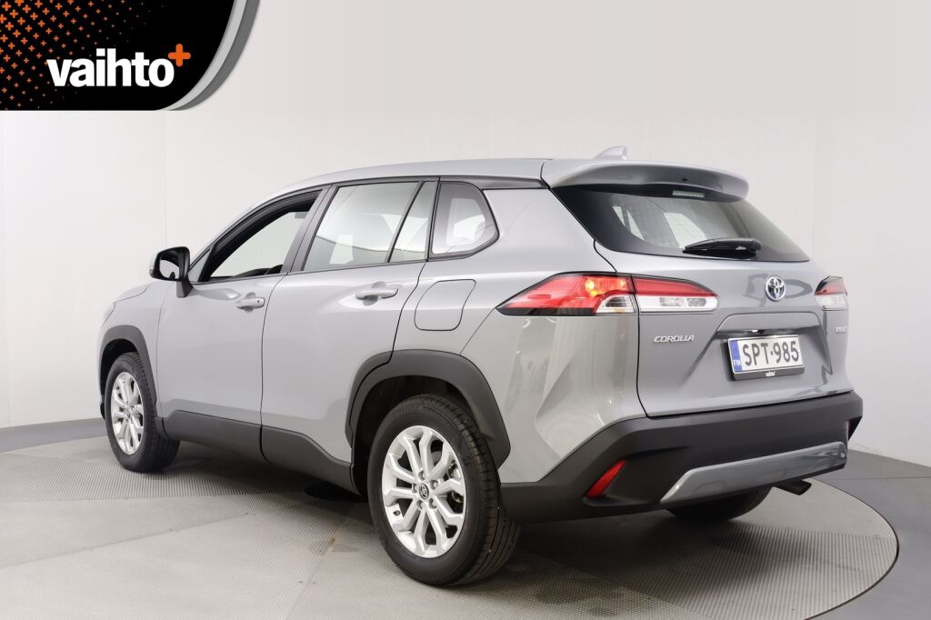 Toyota Corolla Cross 2023 2.0 Hybrid Active / Kamera / Navi / Suomi-auto / ALV / Adapt vak / Kaistavahti / Ratinlämmitin