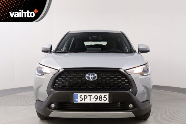 Toyota Corolla Cross 2023 2.0 Hybrid Active / Kamera / Navi / Suomi-auto / ALV / Adapt vak / Kaistavahti / Ratinlämmitin