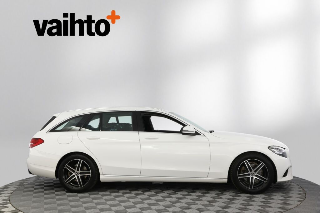 Mercedes-Benz C 2019 200 T A Business / Webasto / Juuri huollettu / LED High Performance-ajovalot / Kamera
