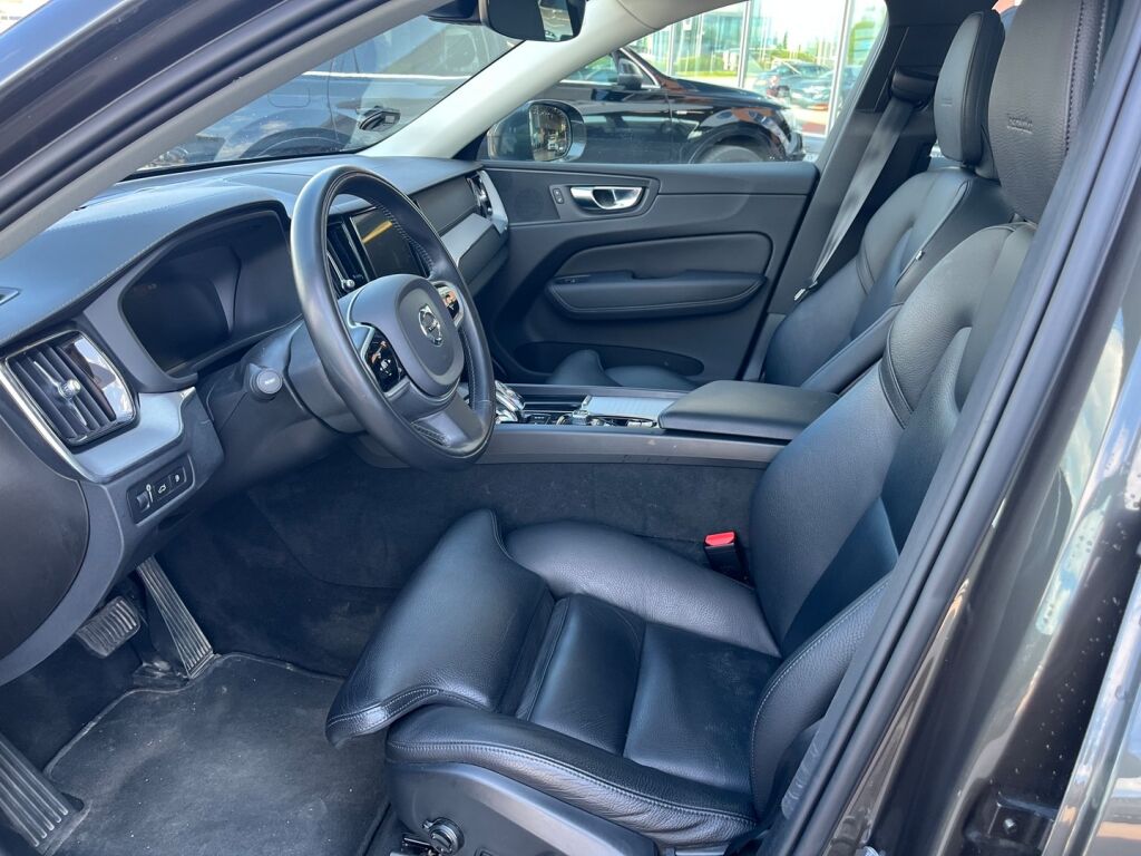 Volvo XC60 2020 T8 TwE AWD Inscription aut / Adapt.Vakkari / Webasto / BLIS / Keyless Go / Vetokoukku / P.Kamera /