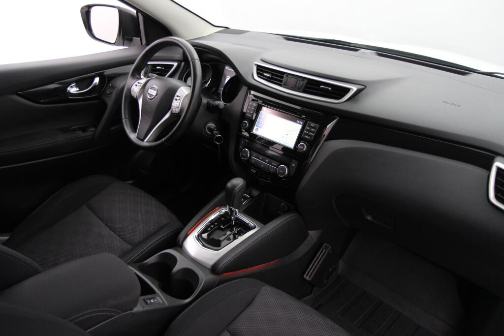 Nissan Qashqai 2017 DIG-T 115 Acenta 2WD Xtronic E6 Safety Pack Connect / Navi / Kamera / 1 omistaja / Lohkolämmitin