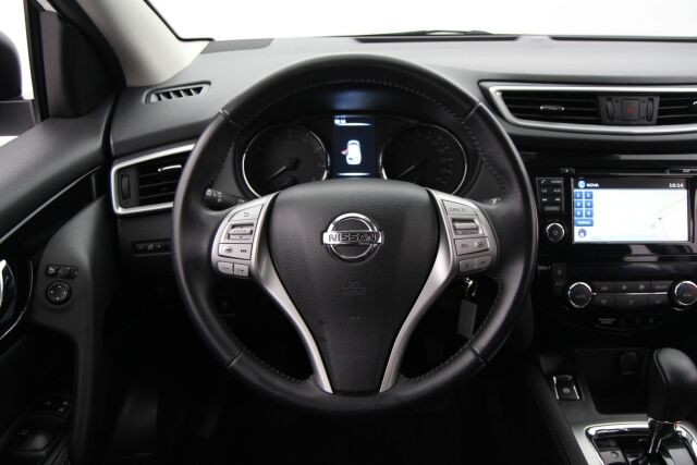 Nissan Qashqai 2017 DIG-T 115 Acenta 2WD Xtronic E6 Safety Pack Connect / Navi / Kamera / 1 omistaja / Lohkolämmitin