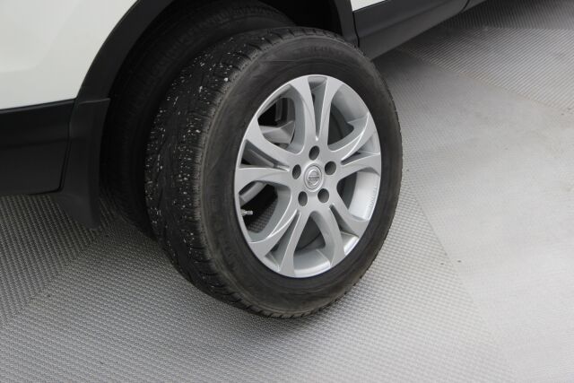 Nissan Qashqai 2017 DIG-T 115 Acenta 2WD Xtronic E6 Safety Pack Connect / Navi / Kamera / 1 omistaja / Lohkolämmitin