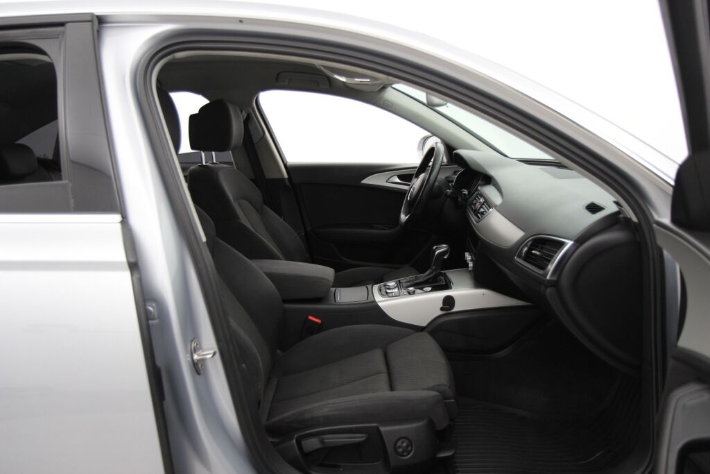 Audi A6 2015 Sedan Business Sport 1,8 TFSI 140 kW ultra S tronic / Ketju vaihdettu / Tutkat / Koukku / Sporttipenkit