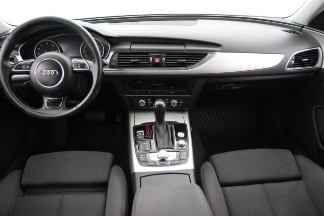 Audi A6 2015 Sedan Business Sport 1,8 TFSI 140 kW ultra S tronic / Ketju vaihdettu / Tutkat / Koukku / Sporttipenkit