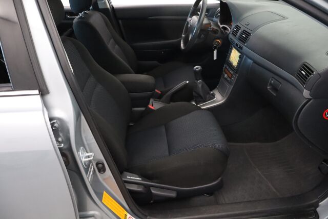 Toyota Avensis 2008 1,8 VVT-i Linea Sol Technical 4ov Navi / vakkari / Koukku