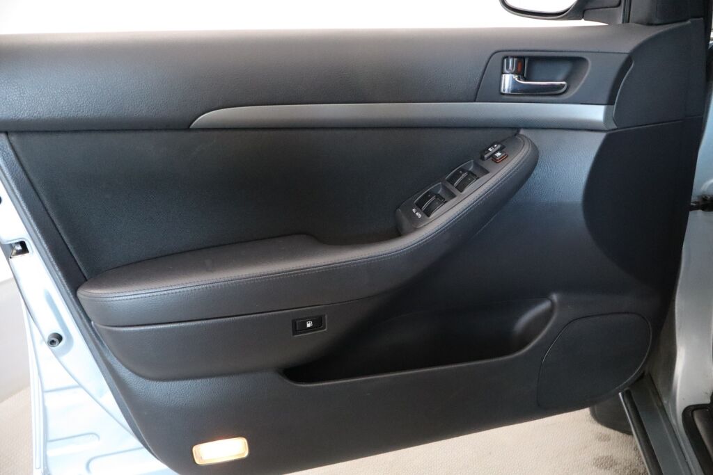 Toyota Avensis 2008 1,8 VVT-i Linea Sol Technical 4ov Navi / vakkari / Koukku