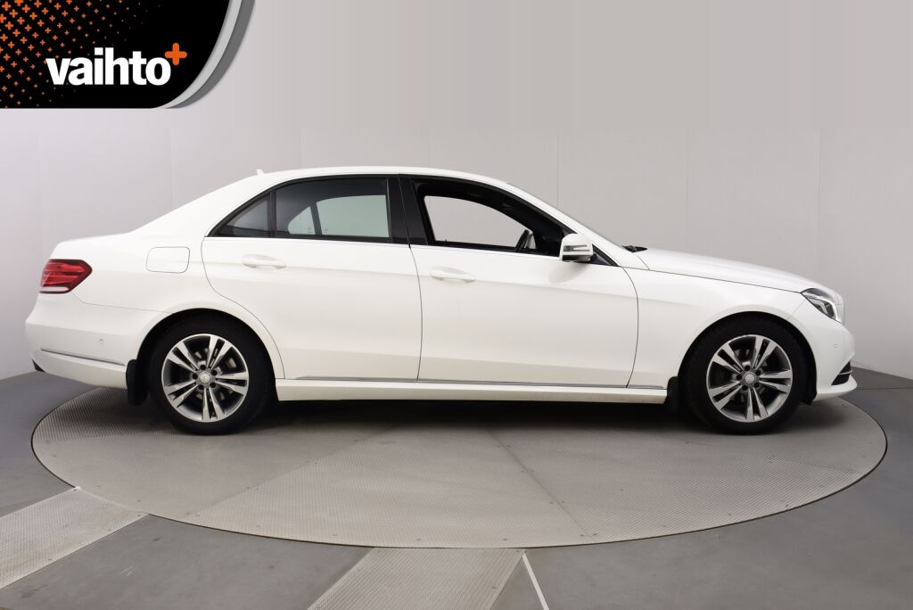 Mercedes-Benz E 2015 220 BlueTec A Business / LED-ajovalot / Pysäköintitutkat / Vetokoukku