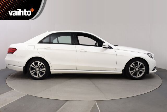 Mercedes-Benz E 2015 220 BlueTec A Business / LED-ajovalot / Pysäköintitutkat / Vetokoukku