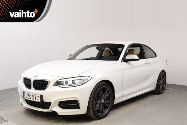 BMW M235i 2016